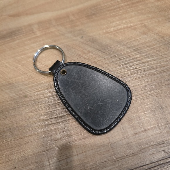 Y2k D.A.R.E Antidrug DARE Collectible Keychain - Picture 2 of 2